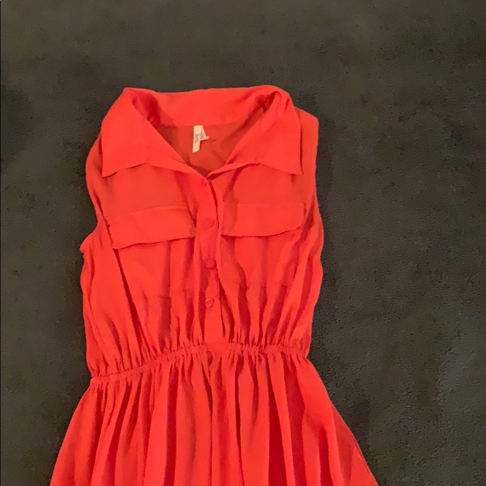 Dress - Picture 2 of 2